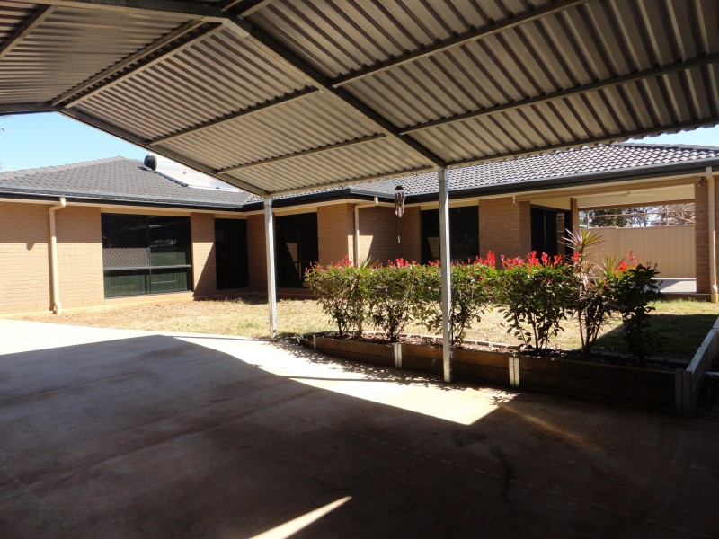 19A Warwick Street, Harristown QLD 4350