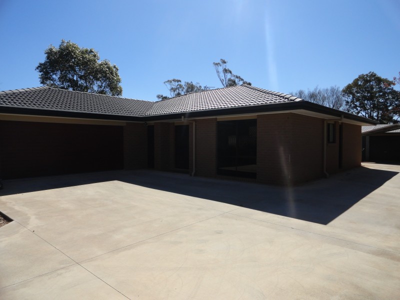 19A Warwick Street, Harristown QLD 4350