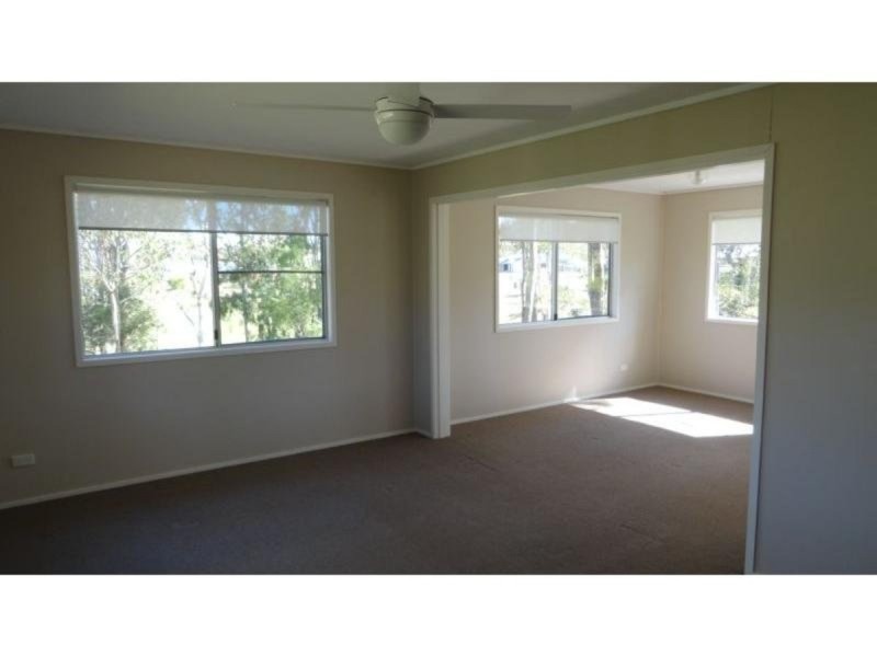 22 Lancaster Court, Top Camp QLD 4350