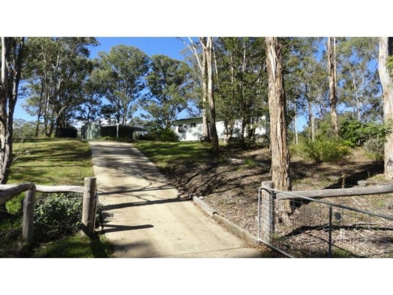 22 Lancaster Court, Top Camp QLD 4350