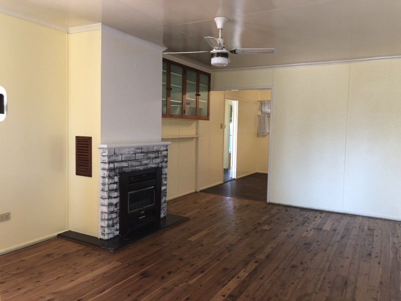 292 North Street, Rockville QLD 4350