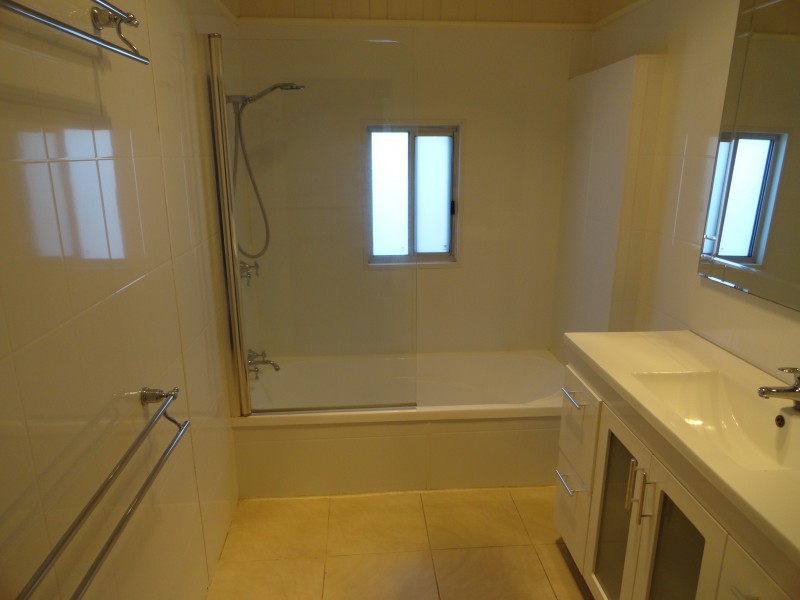 40 Dalmeny Street, Wilsonton QLD 4350