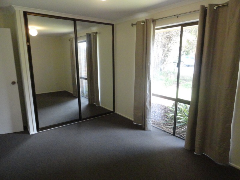 12 Broadfoot Street, Kearneys Spring QLD 4350