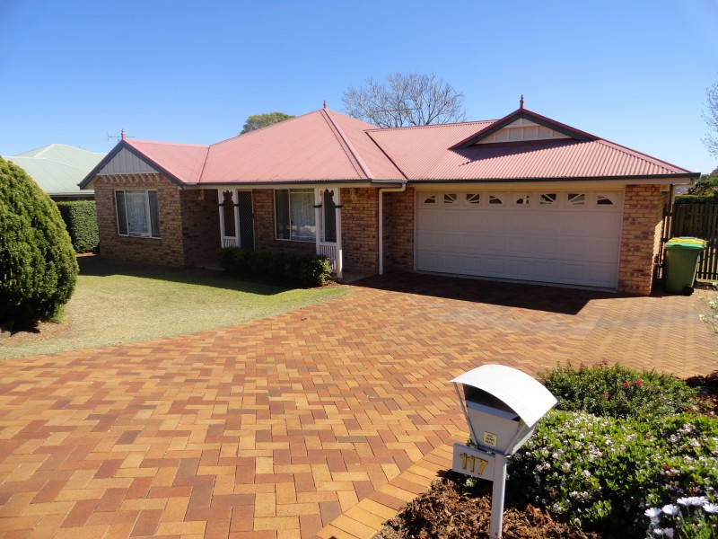 117 Spring Street, Middle Ridge QLD 4350