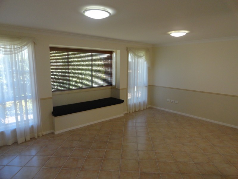 117 Spring Street, Middle Ridge QLD 4350