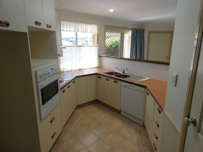 117 Spring Street, Middle Ridge QLD 4350