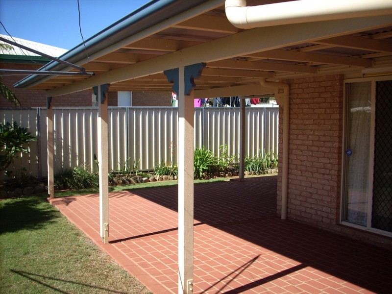 574 Hume Street, Middle Ridge QLD 4350