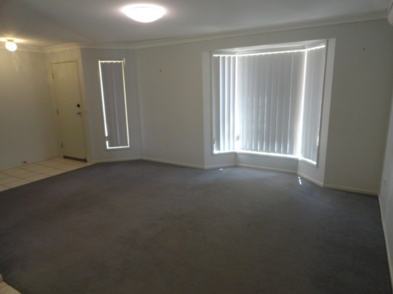 146 Spring Street, Middle Ridge QLD 4350