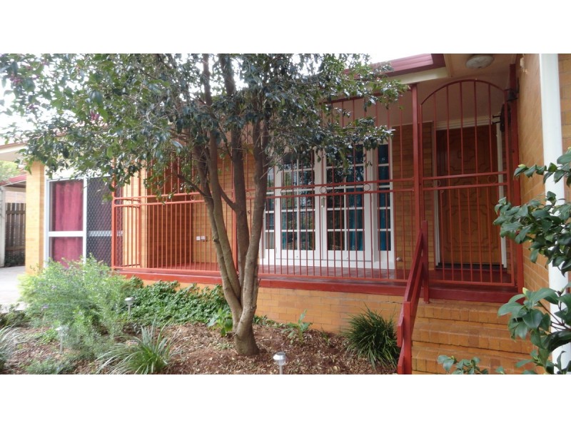 7 Cleary Street, Centenary Heights QLD 4350