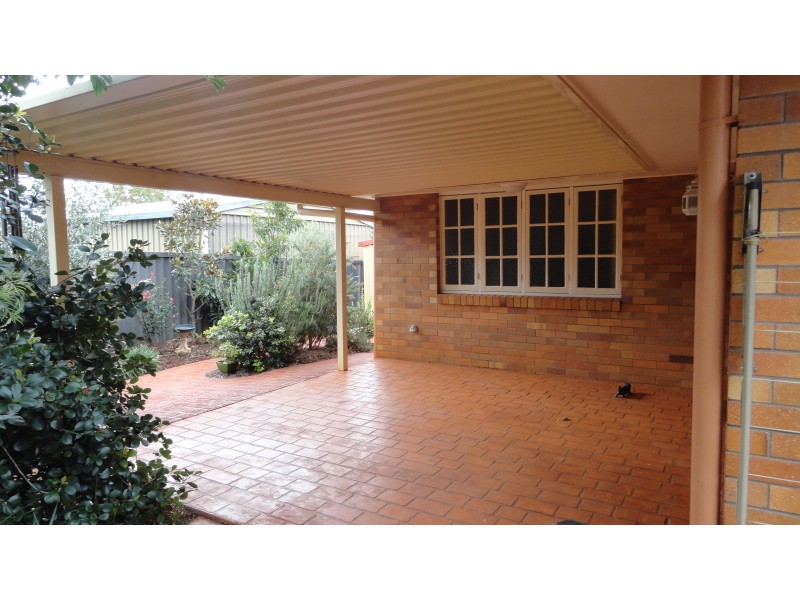 7 Cleary Street, Centenary Heights QLD 4350