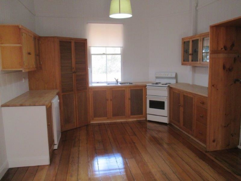 16 Kennedy Street, North Toowoomba QLD 4350