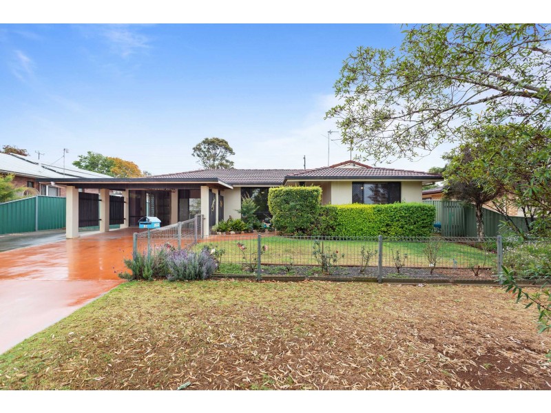 82 Jennifer Crescent, Darling Heights QLD 4350