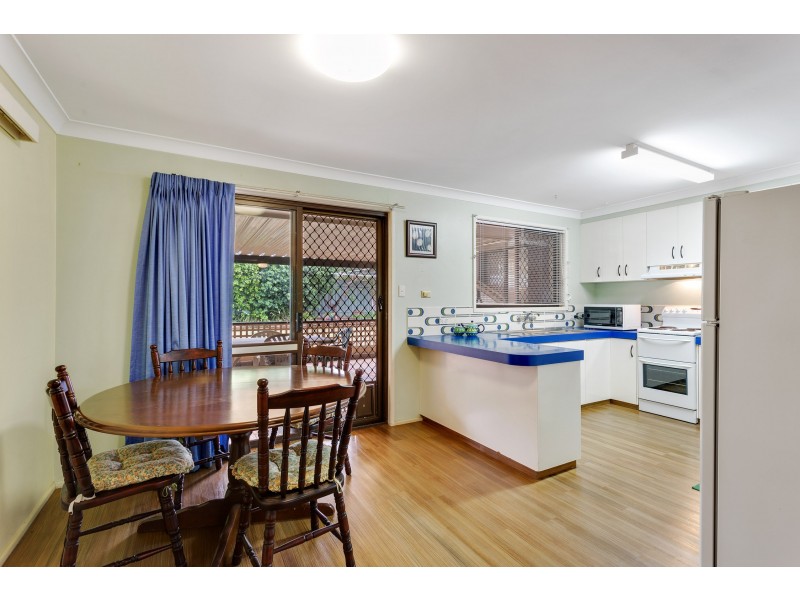 82 Jennifer Crescent, Darling Heights QLD 4350
