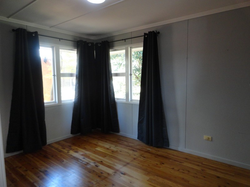 51 Hoey Street, Kearneys Spring QLD 4350