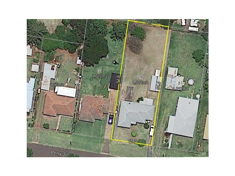 29 Perry Street, Harlaxton QLD 4350