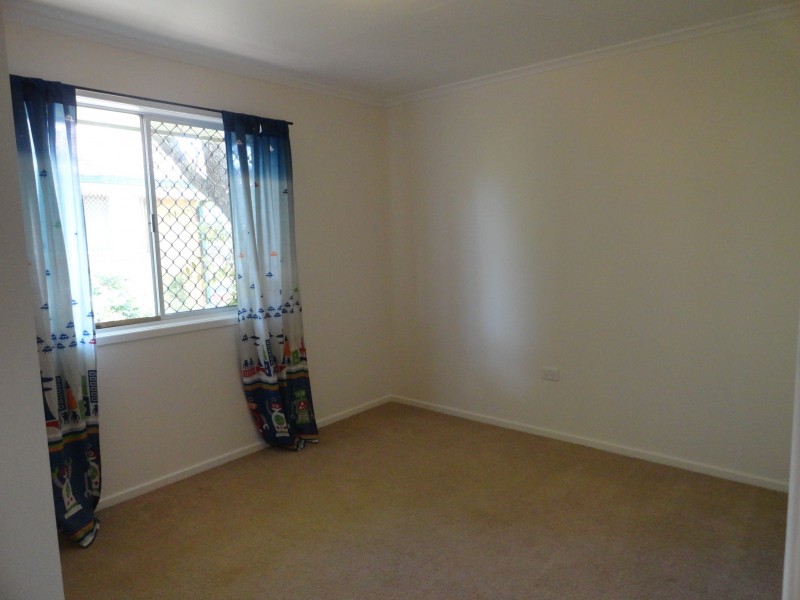 8 Skoien Street, Harristown QLD 4350