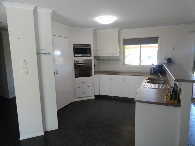 3 May Court, Withcott QLD 4352