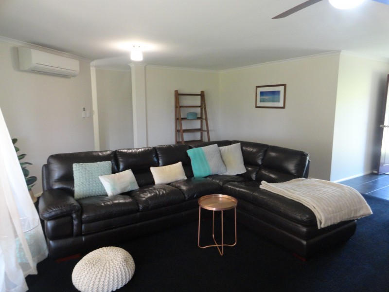 3 May Court, Withcott QLD 4352