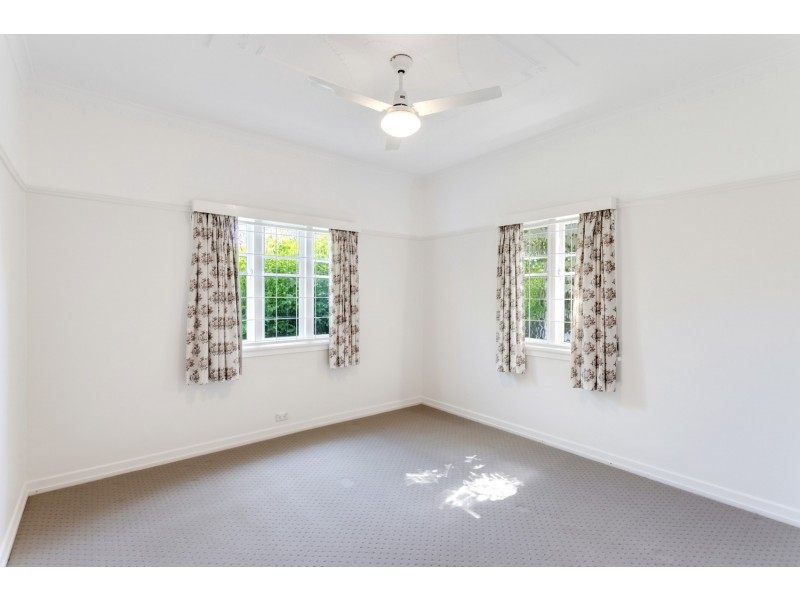 17 Perth Street, Rangeville QLD 4350