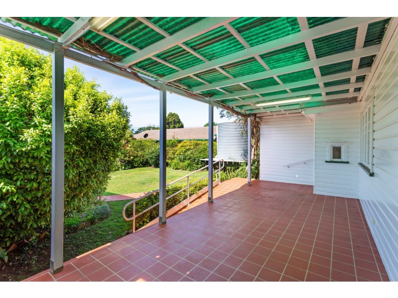 17 Perth Street, Rangeville QLD 4350