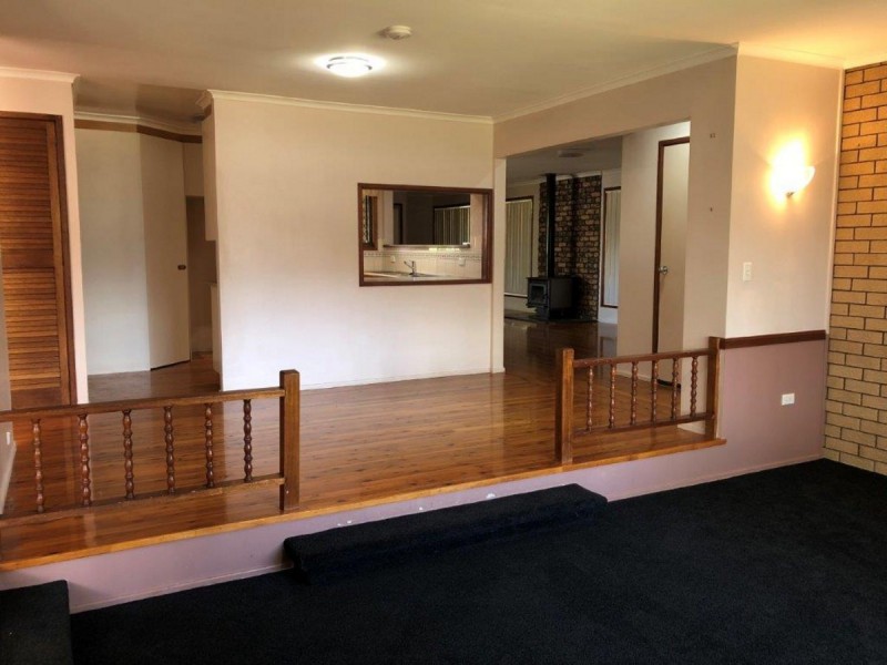 9 Gunn Street, Kearneys Spring QLD 4350