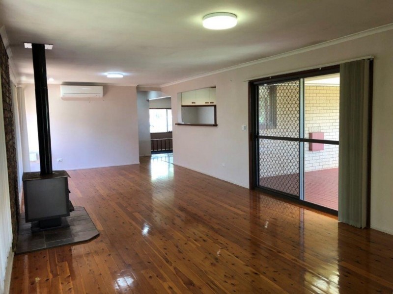 9 Gunn Street, Kearneys Spring QLD 4350