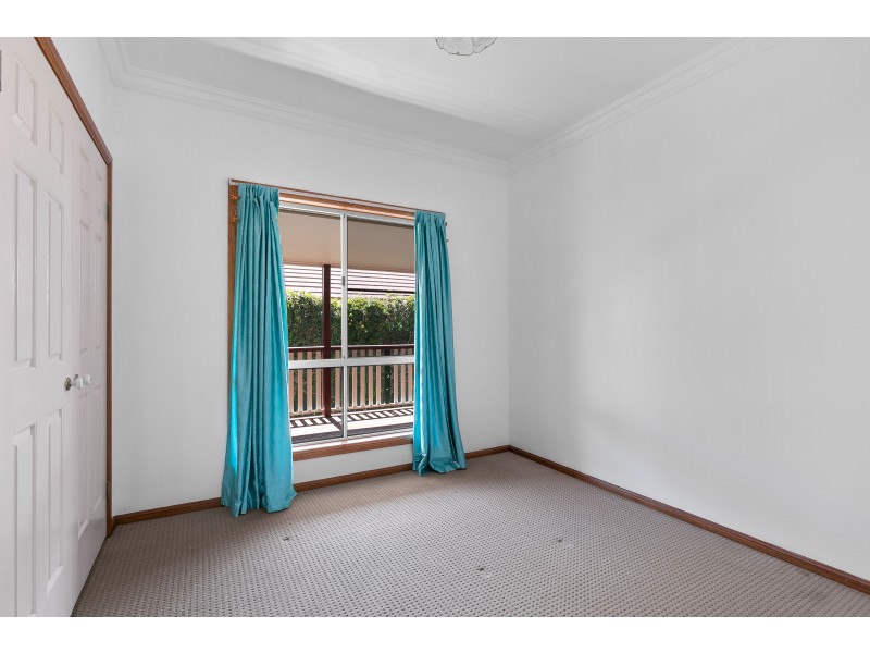 341 Spring Street, Kearneys Spring QLD 4350