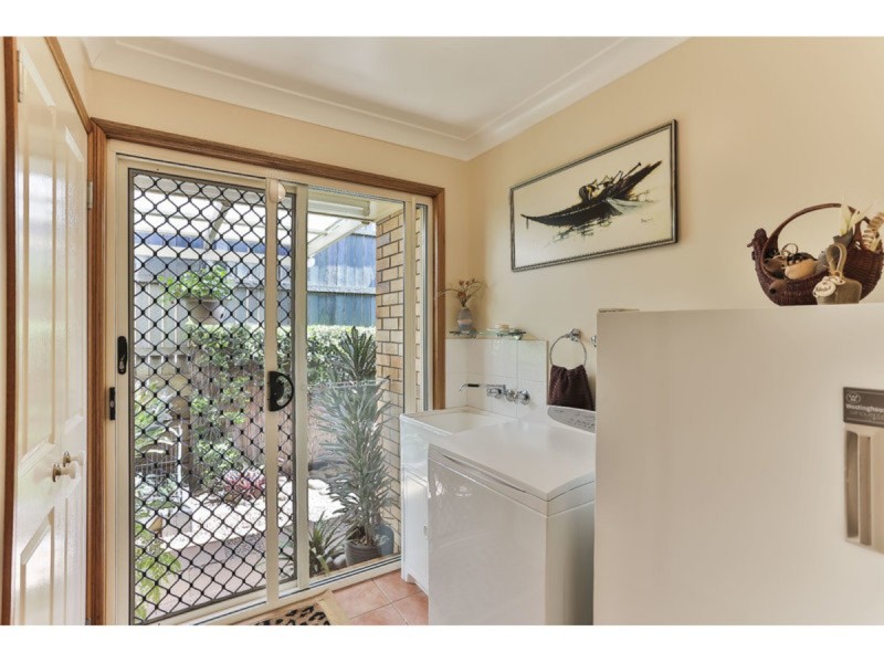 429 Hume Street, Kearneys Spring QLD 4350