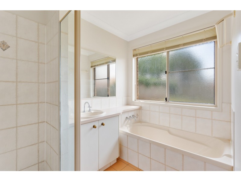 20 Lillypilly Court, Middle Ridge QLD 4350