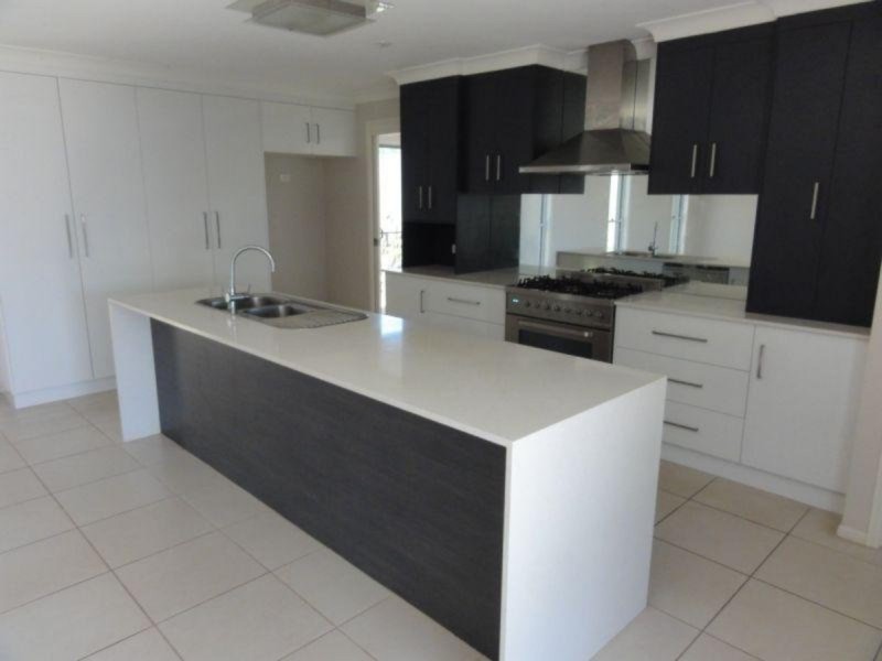 103 Aberdeen Street, Rangeville QLD 4350
