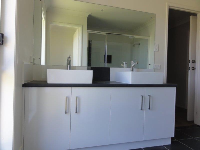 103 Aberdeen Street, Rangeville QLD 4350