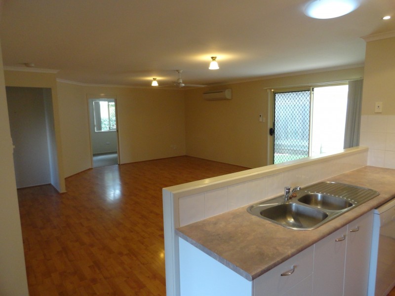 9 Todd Court, Kearneys Spring QLD 4350
