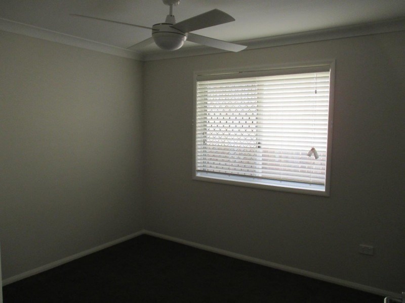 1a Bruntnell Street, Kearneys Spring QLD 4350