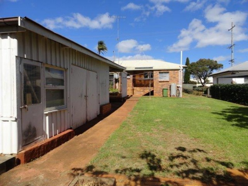 205 South Street, South Toowoomba QLD 4350