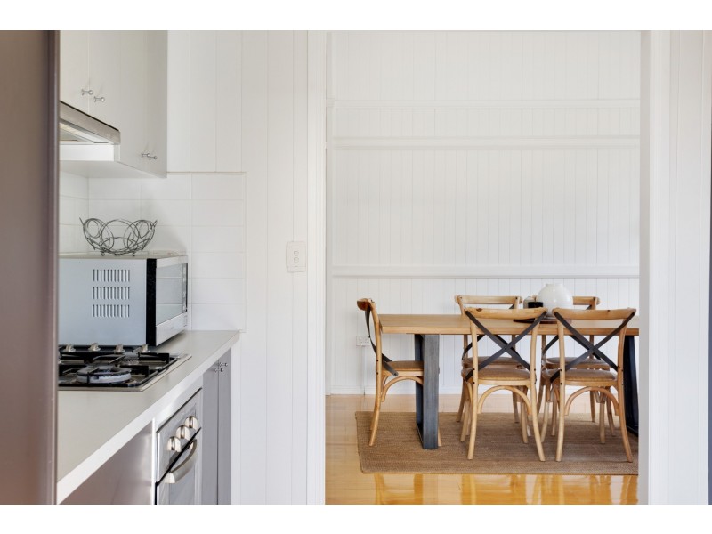 43 West Street, Newtown QLD 4350