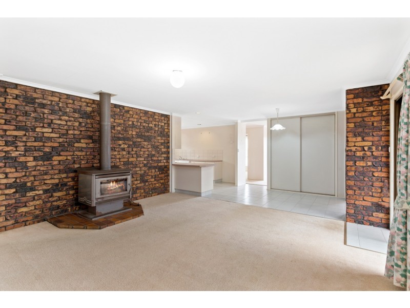 10 Gascony Street, Harristown QLD 4350