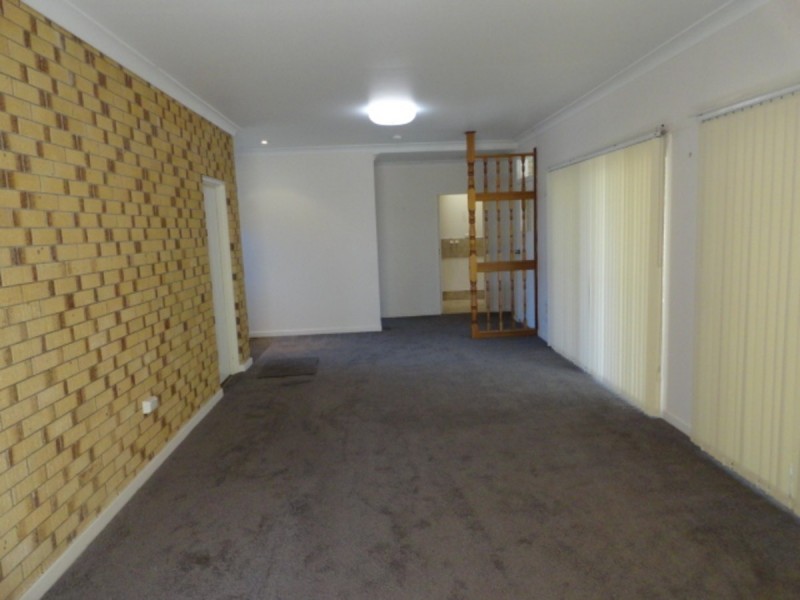 155 Rowbotham Street, Rangeville QLD 4350