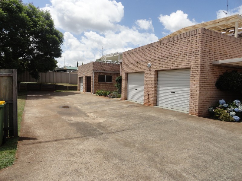 2/83 Perth Street, Rangeville QLD 4350