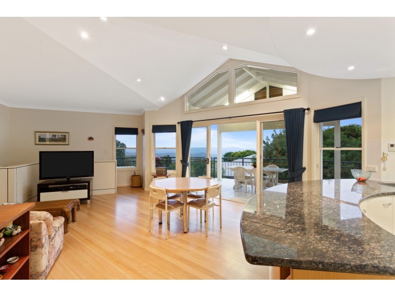 46 Windemere Terrace, Mount Lofty QLD 4350