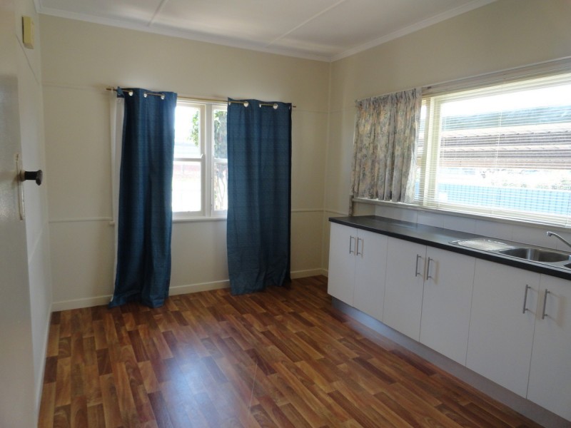 40 Holberton Street, Rockville QLD 4350