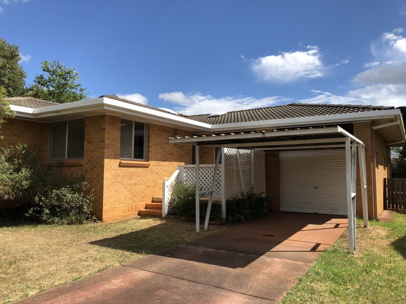 29 Sardon Street, Centenary Heights QLD 4350
