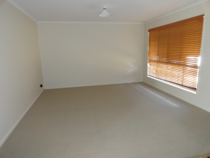 11 Dyson Drive, Darling Heights QLD 4350
