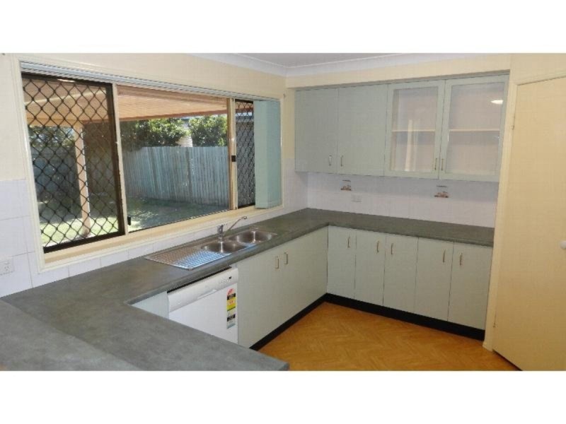 27 Paddington Court, Middle Ridge QLD 4350