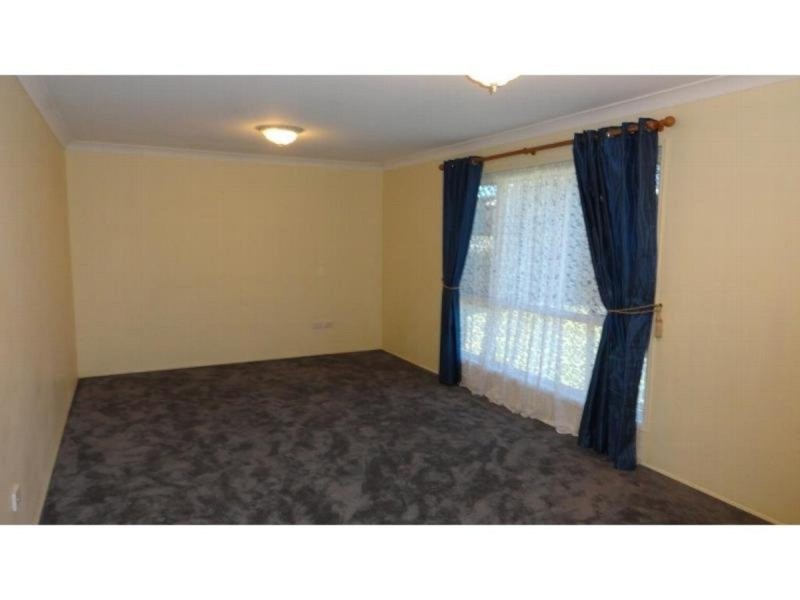 27 Paddington Court, Middle Ridge QLD 4350