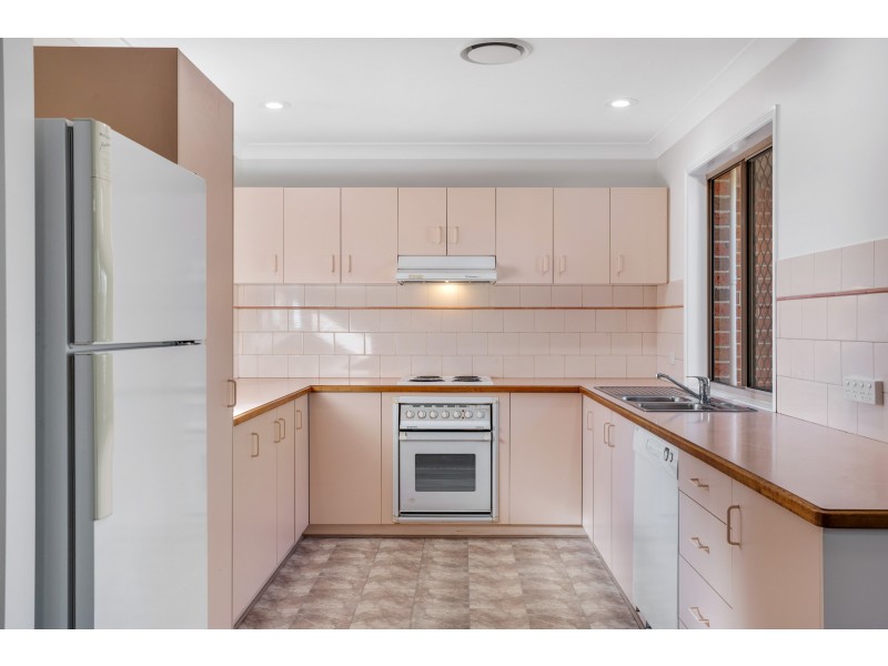 8/150 Russell Street, Newtown QLD 4350