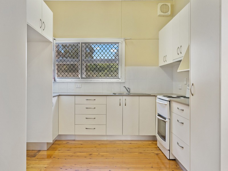 66 Underwood Crescent, Harristown QLD 4350