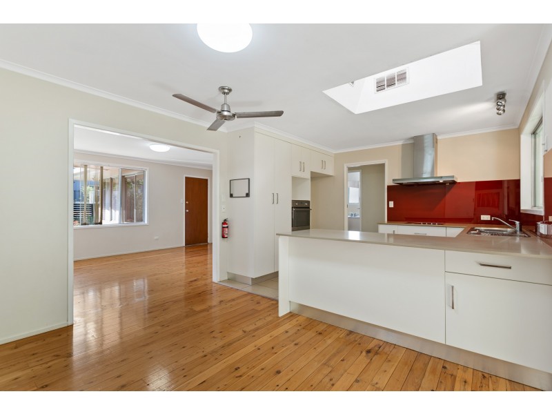 15 Lovett Street, Rangeville QLD 4350