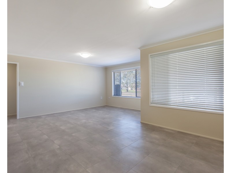 515 Stenner Street, Harristown QLD 4350