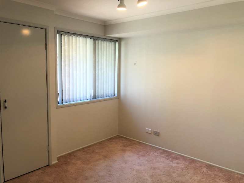 11 Lorraine Crescent, Centenary Heights QLD 4350