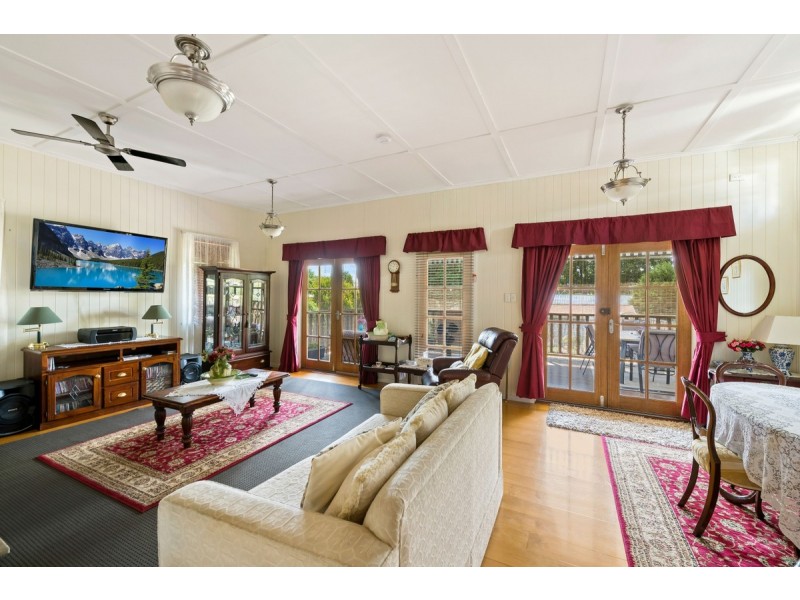 85 Stephen Street, Harristown QLD 4350